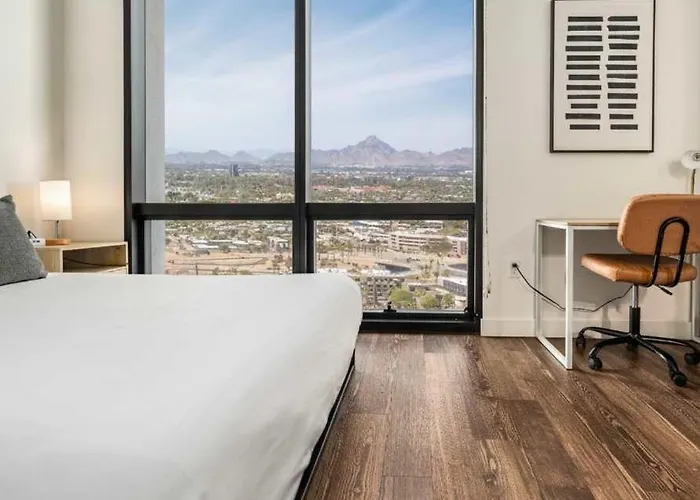Boulevard Modern Highrise Stu Sky Pool Parking Gym 10 Apartment Phoenix